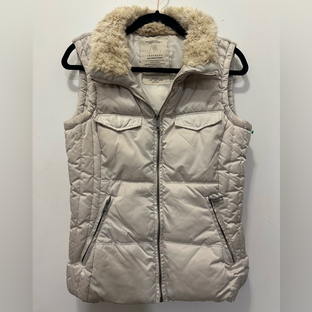 Zara Light Beige Quilted Vest with Detachable Hood Sz S - Picture 3 of 6